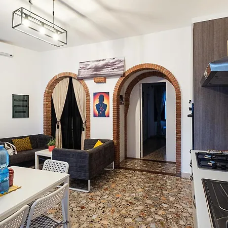 Casa Pirri Apartment *